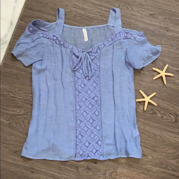 Lace Top - Picture 2 of 4